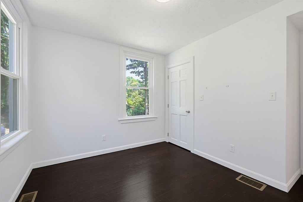 324 Taunton St, Wrentham, MA, 324 Taunton St, Wrentham, MA Photo #28