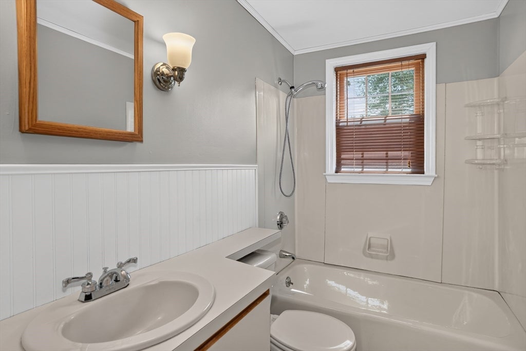 24 Reo Rd, Maynard, MA, 24 Reo Rd, Maynard, MA Photo #10