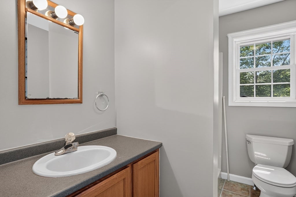 24 Reo Rd, Maynard, MA, 24 Reo Rd, Maynard, MA Photo #18