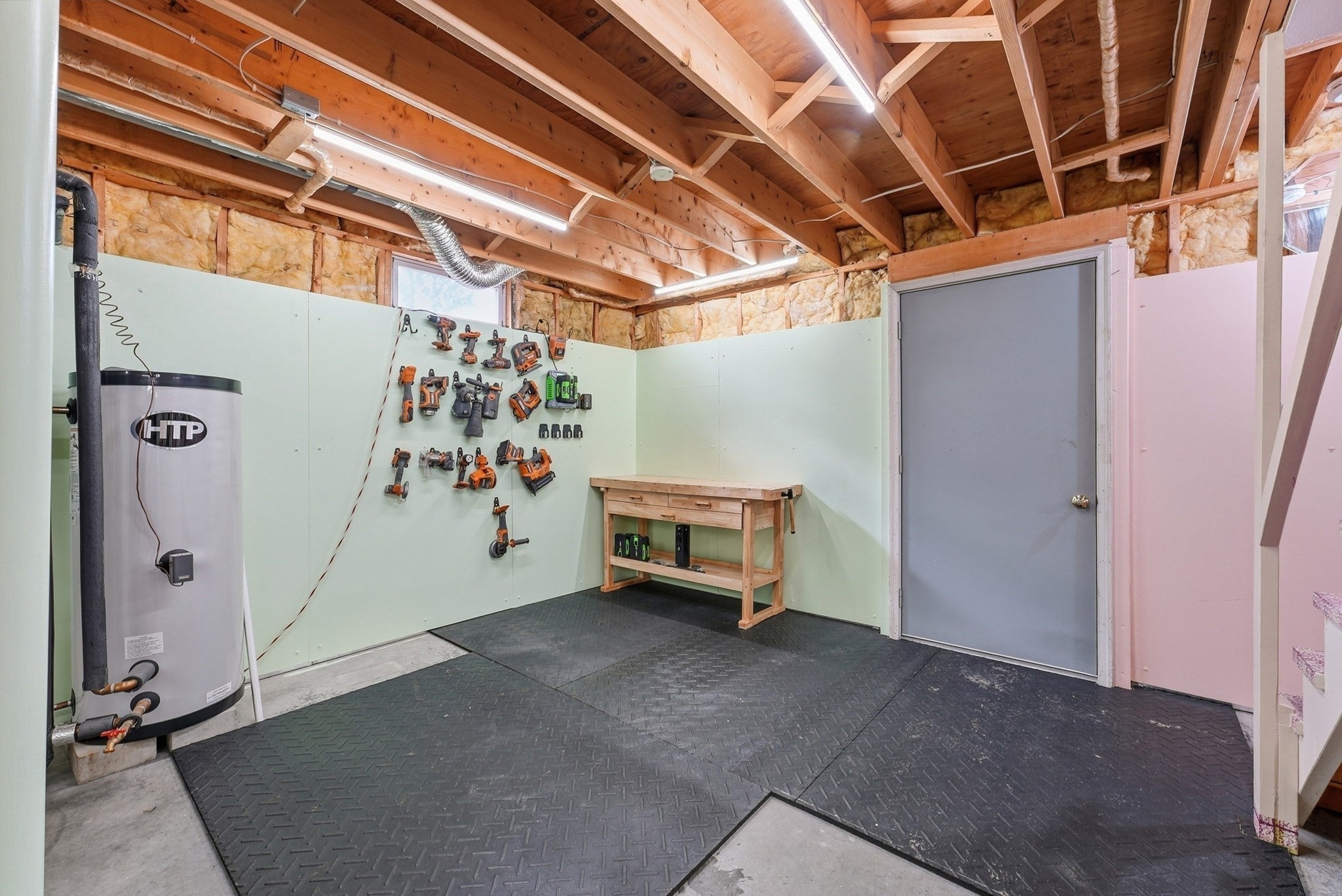 165 Ferry St, Easthampton, MA, 165 Ferry St, Easthampton, MA Photo #40