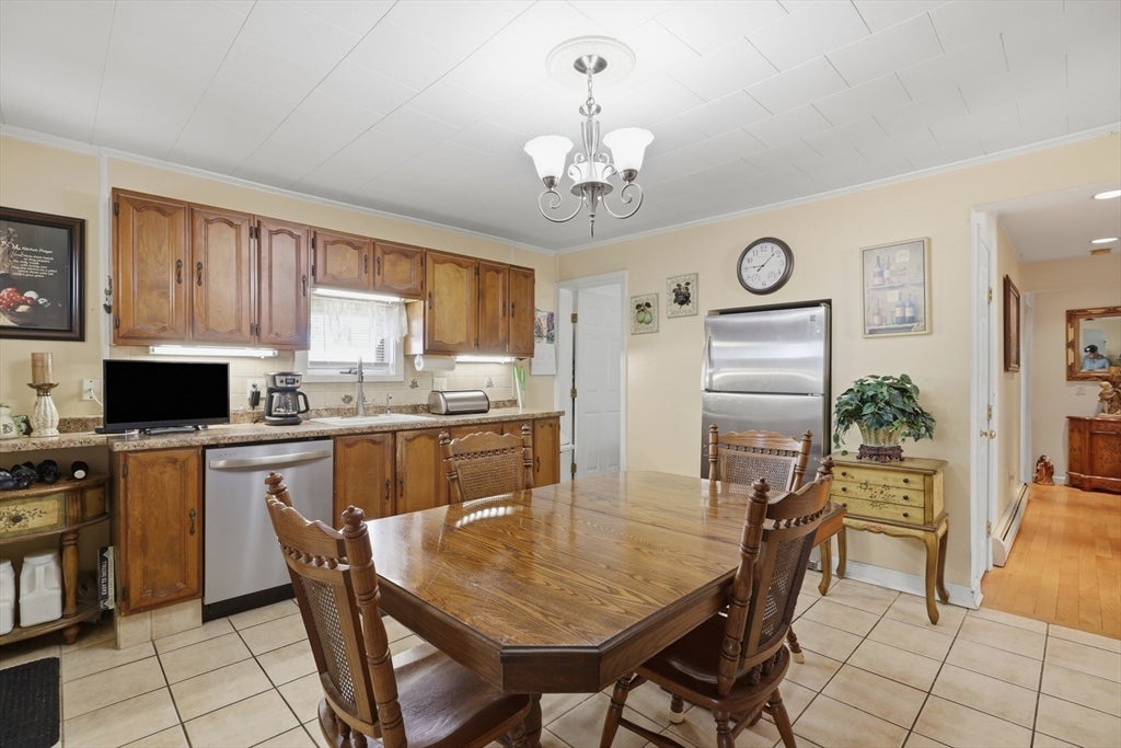 100 Lincoln Terrace, Leominster, MA, 100 Lincoln Terrace, Leominster, MA Photo #6