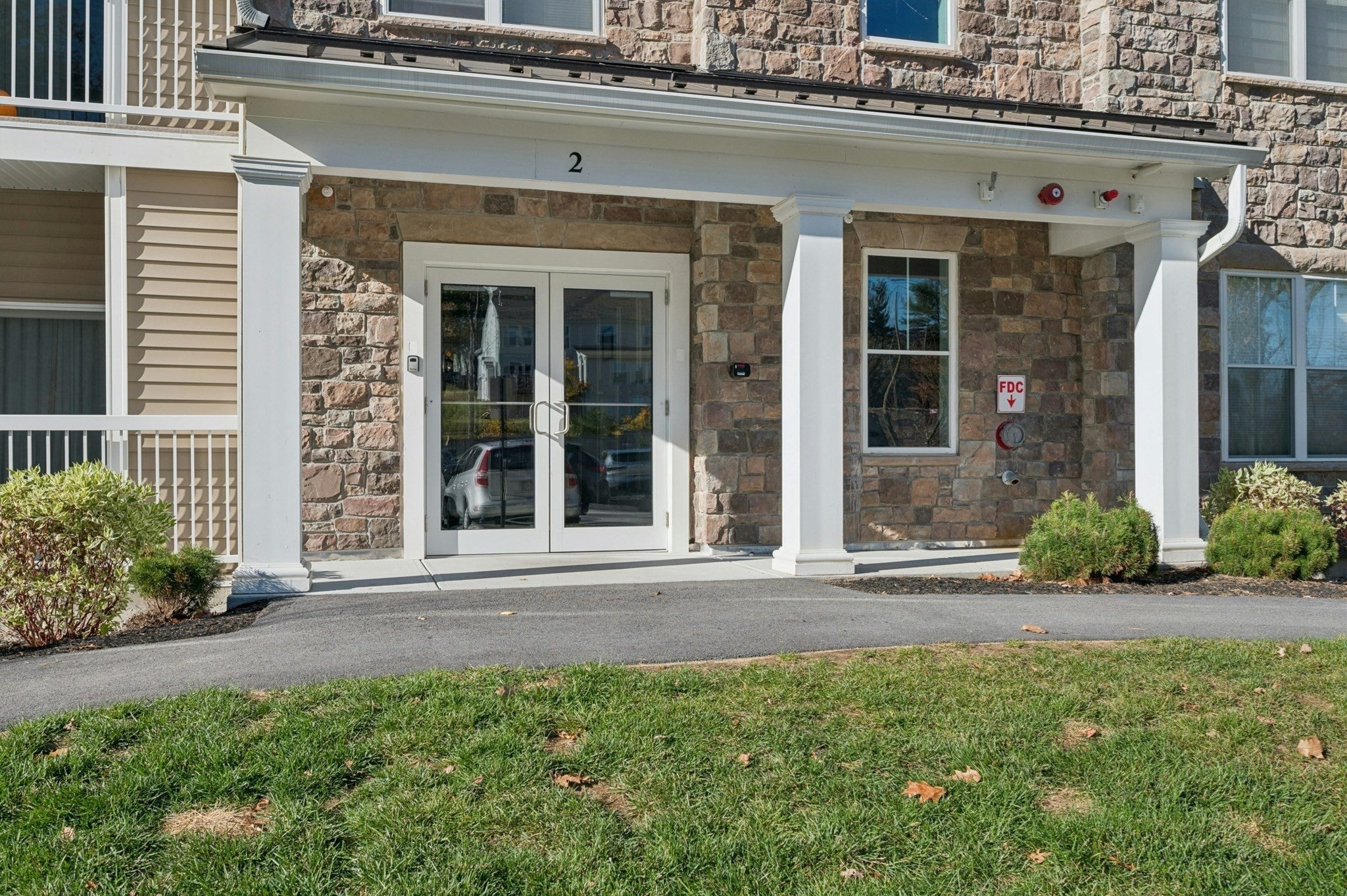 2 Winslow Ln #207, Grafton, MA Photo #3