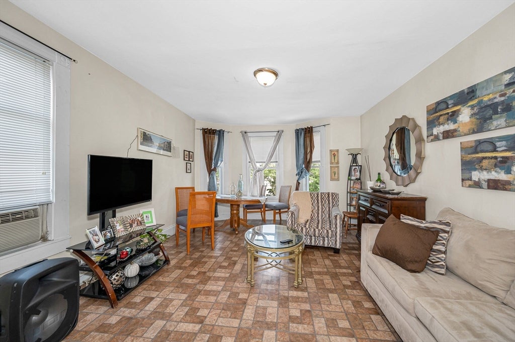 694 Merrimack Street, Lowell, MA Photo #26