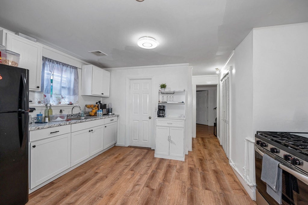 694 Merrimack Street, Lowell, MA Photo #8