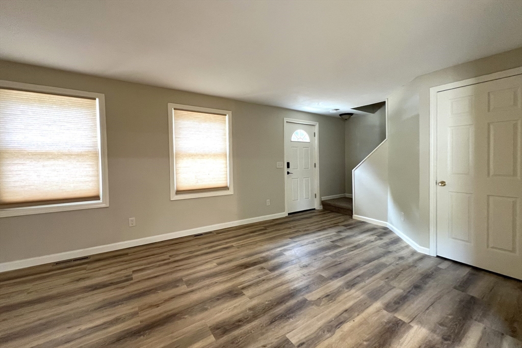 31 Crawford Cir