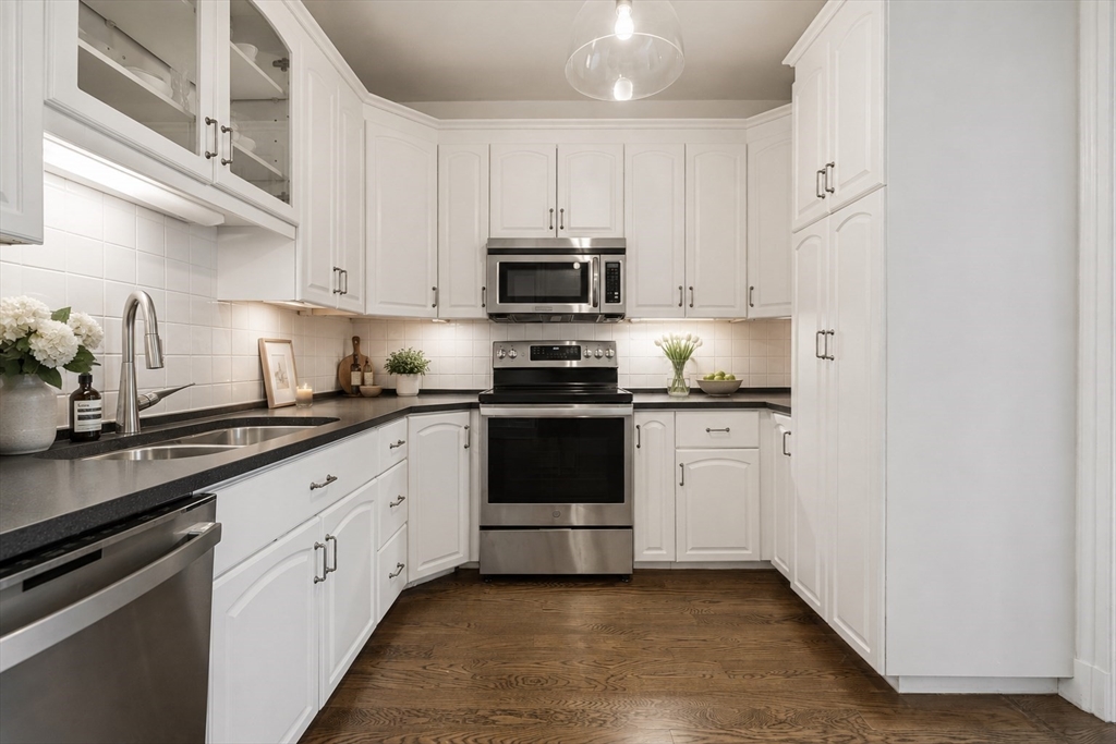 263 Commonwealth Ave 6