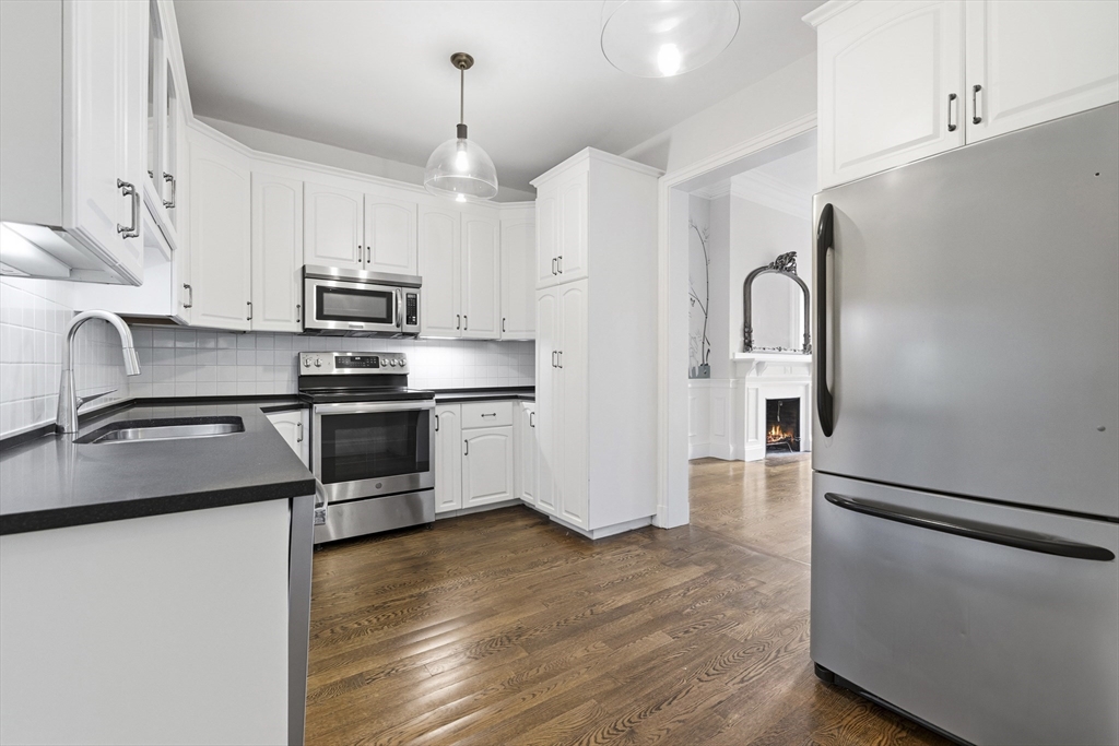 263 Commonwealth Ave 6