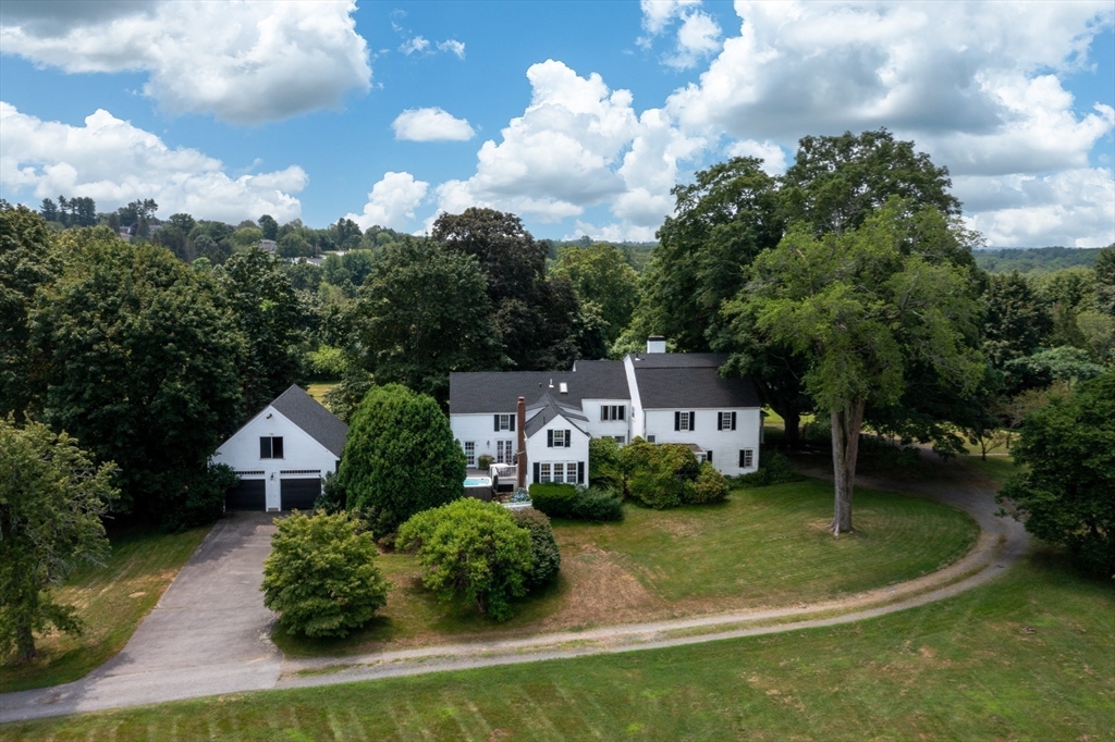 33 Reservoir Drive