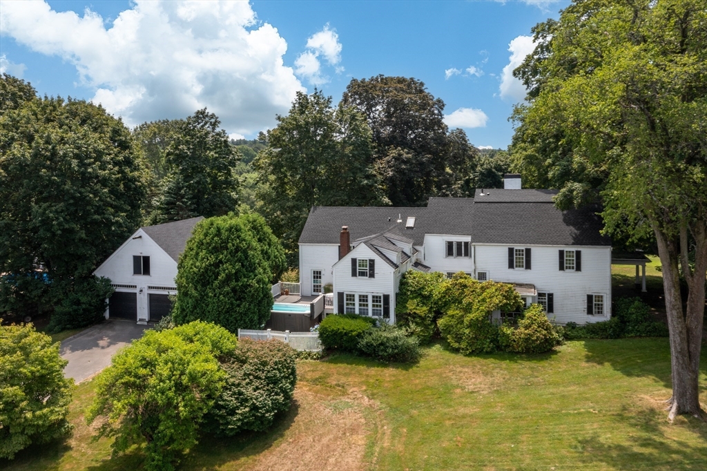33 Reservoir Drive