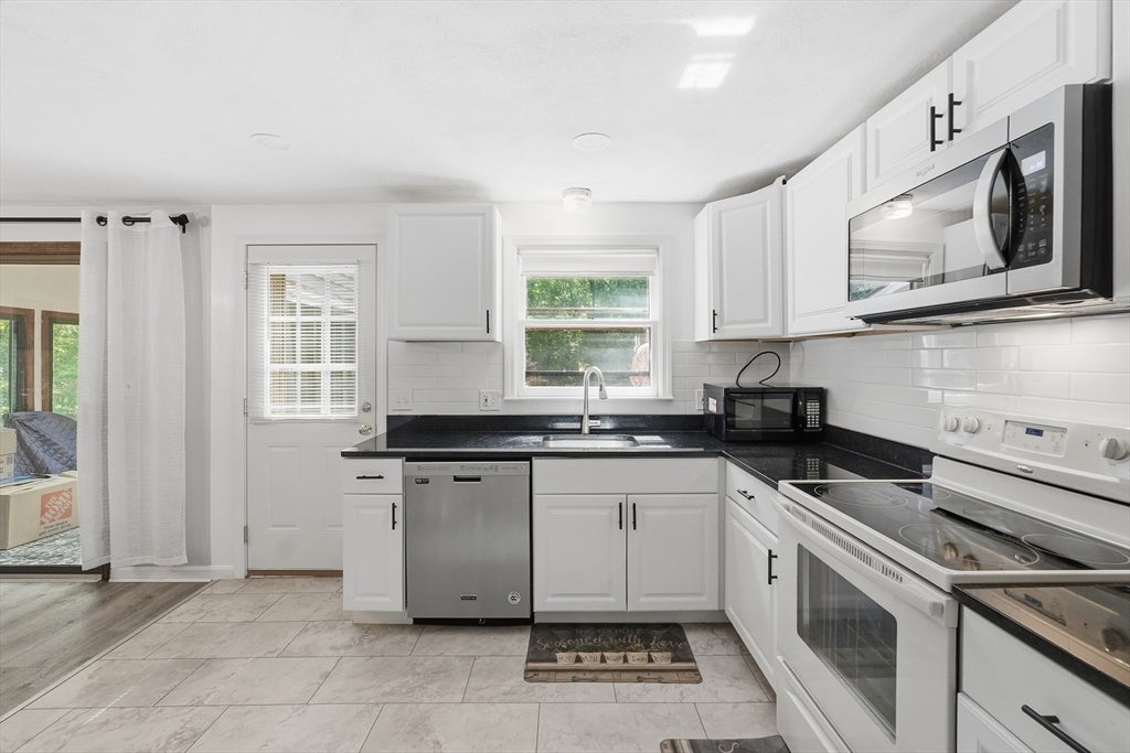 64 Marshall St, Holliston, MA, 64 Marshall St, Holliston, MA Photo #9