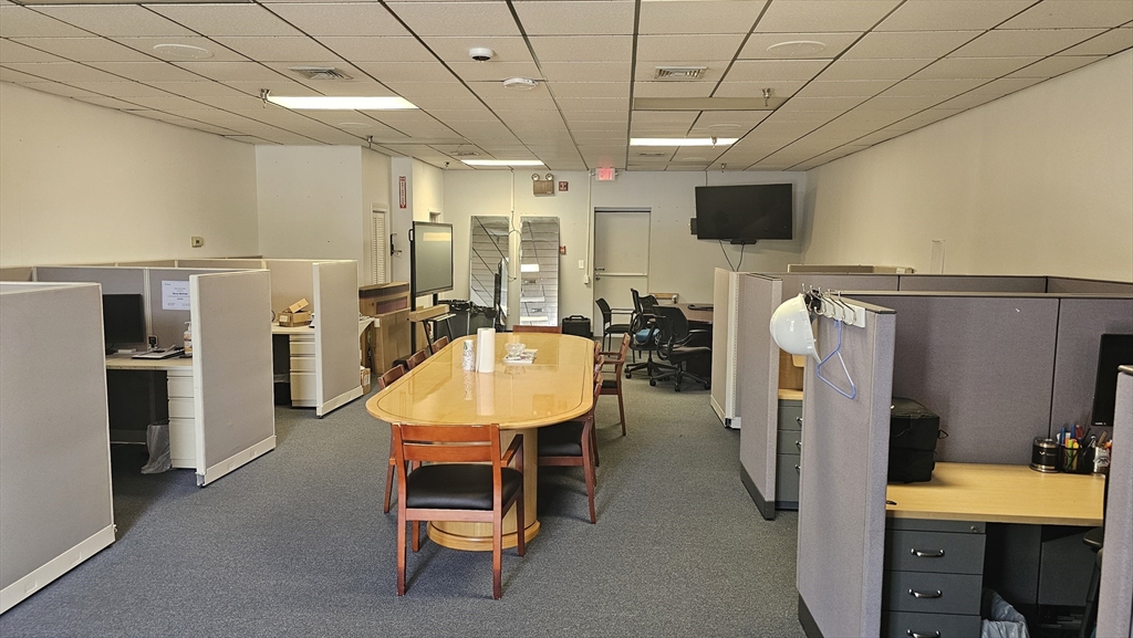 750 Washington Street 7