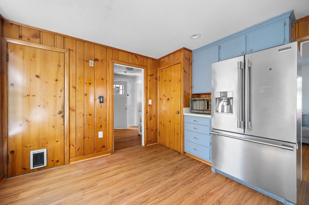 30 Whitney St