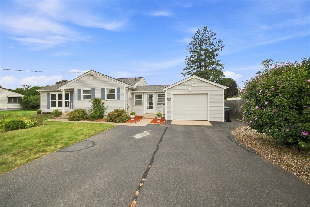 70 Crestwood