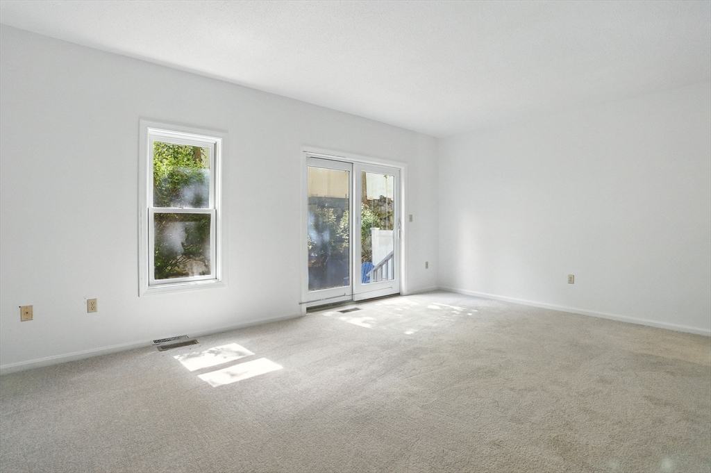 19 Hammond Place 19