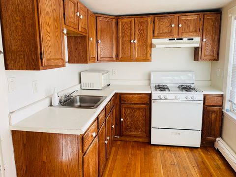 Photo of 144 School St #2L, Waltham, MA 02451 (MLS # 73451392)