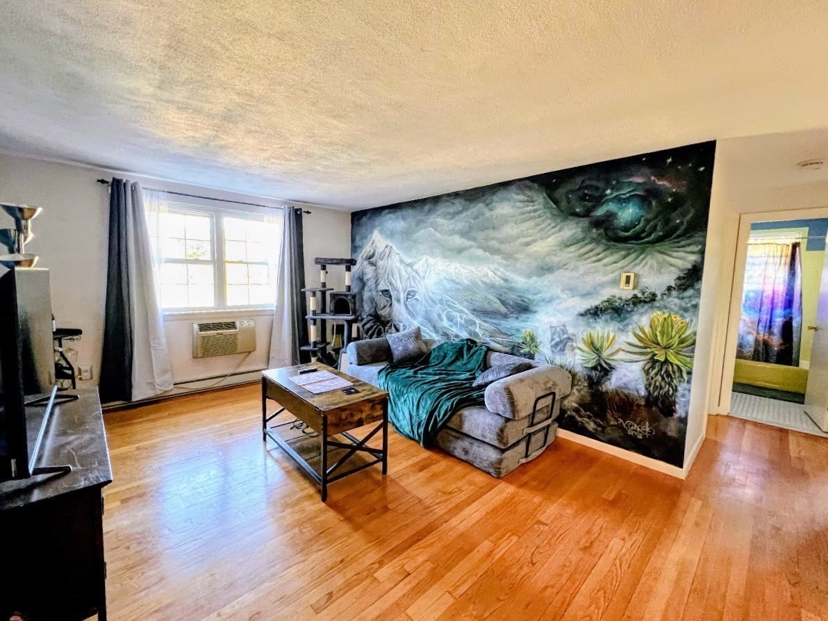 Click for 5 Colonial Village Drive U9 DR SHORT TERM, Arlington, MA slideshow