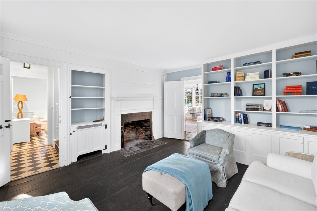 Chatham, Massachusetts 02633, United States, 7 Bedrooms Bedrooms, ,4 BathroomsBathrooms,Residential,Active,197883