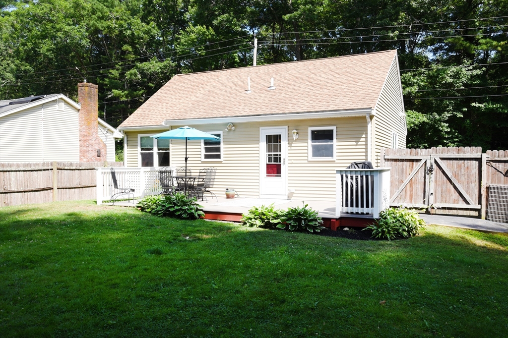 34 Thirteenth Ave, Halifax, MA Photo #36