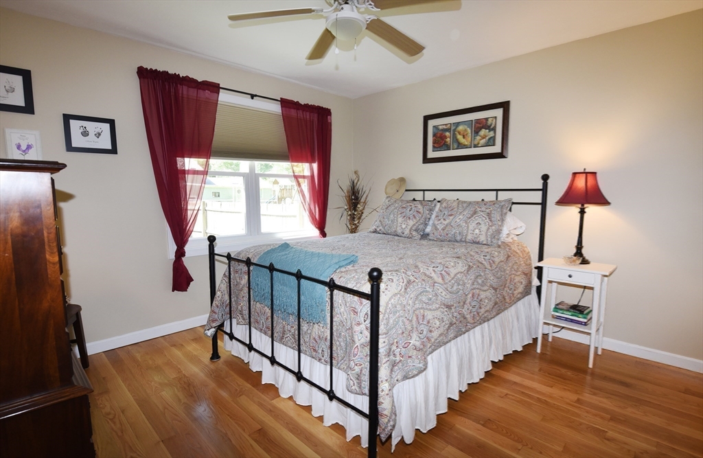 34 Thirteenth Ave, Halifax, MA Photo #22