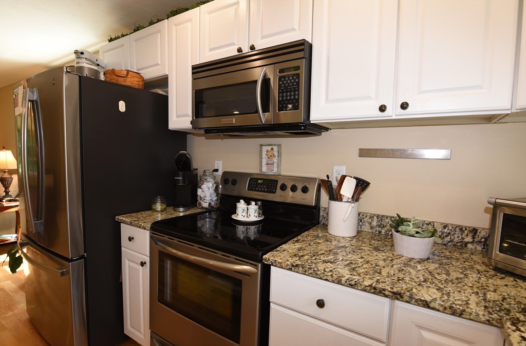34 Thirteenth Ave, Halifax, MA Photo #14