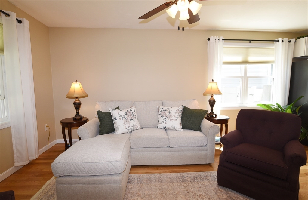 34 Thirteenth Ave, Halifax, MA Photo #4