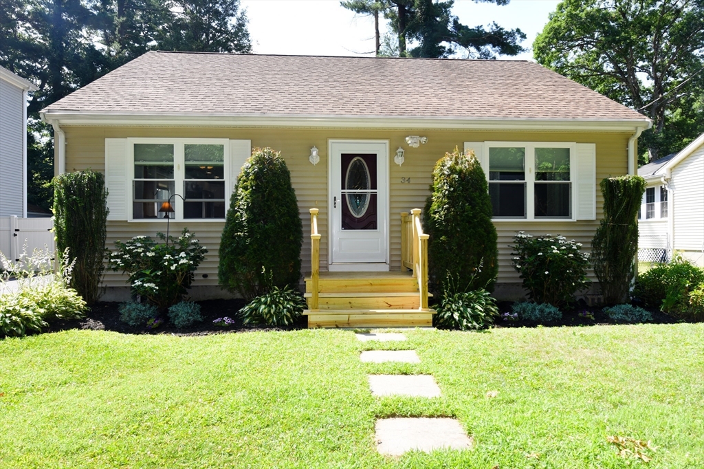 34 Thirteenth Ave, Halifax, MA Photo #32