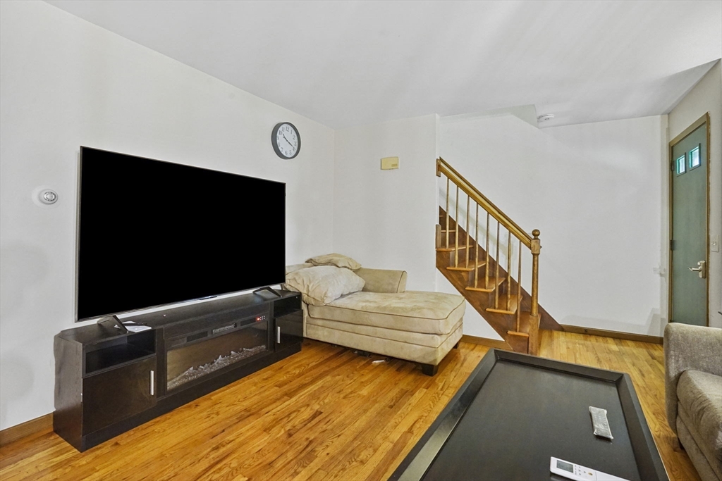 65-67 Nonotuck St, Northampton, MA Photo #26