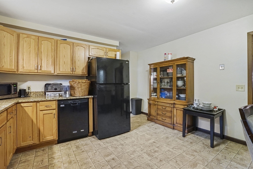 65-67 Nonotuck St, Northampton, MA Photo #28