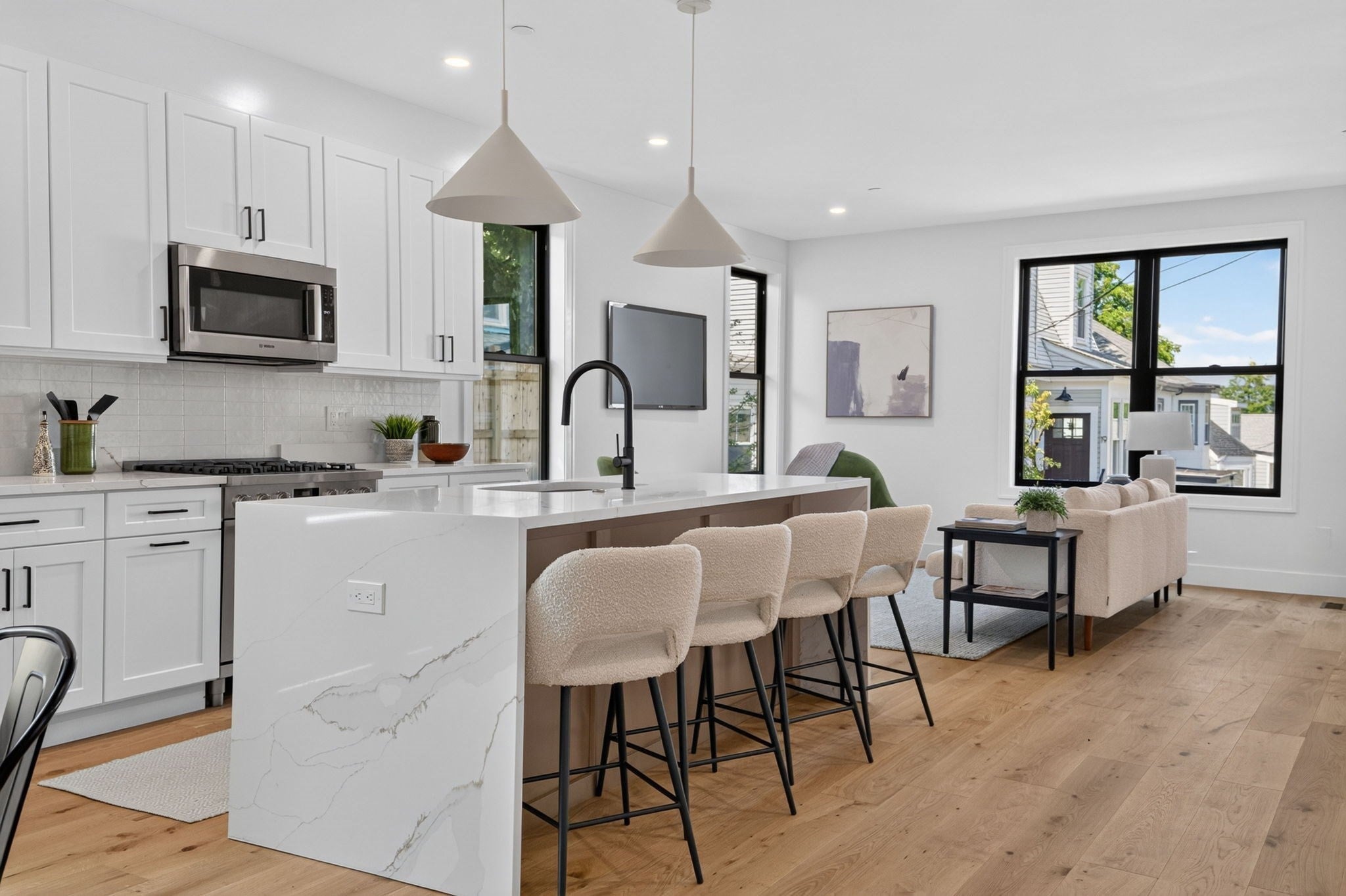 24 Spring Hill Terrace A, Somerville MA 02143