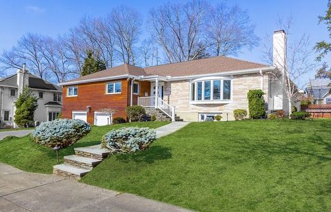 42 Fairhaven Rd Newton MA 02459