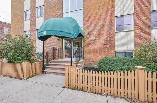 18 Pond St #23, Boston, MA, 18 Pond St #23, Boston, MA Photo #22