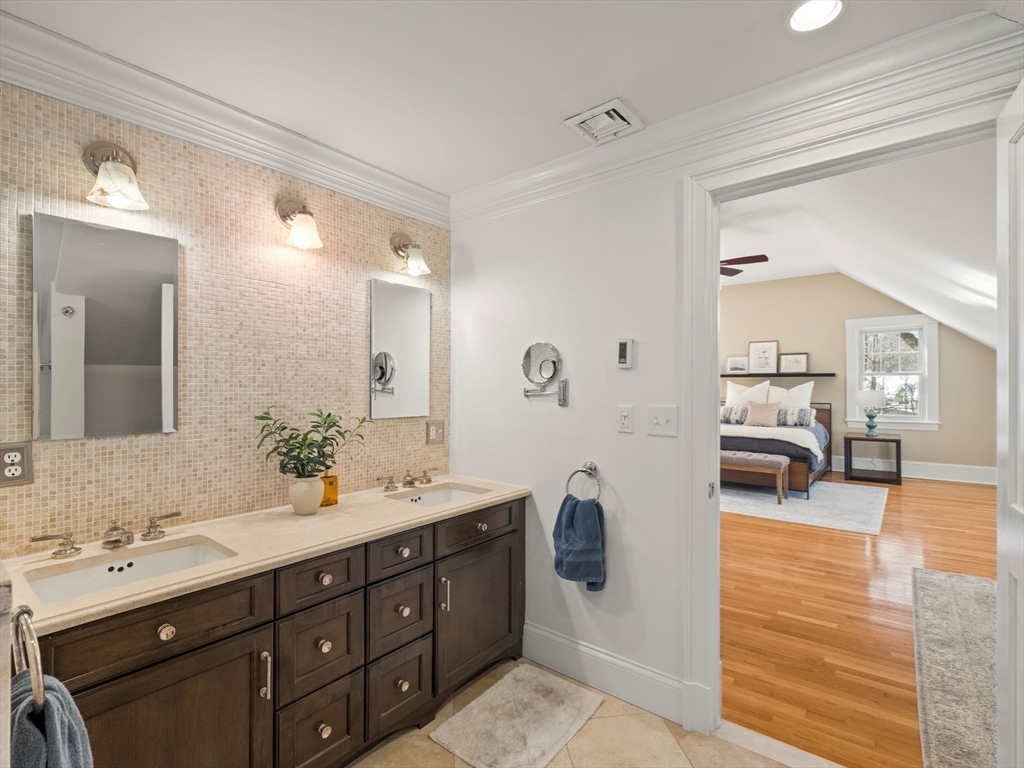 20 Maple Street, Lexington, MA, 20 Maple Street, Lexington, MA Photo #22