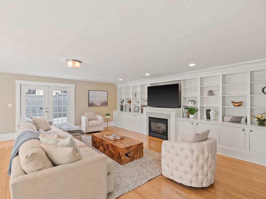 20 Maple Street, Lexington, MA, 20 Maple Street, Lexington, MA Photo #5