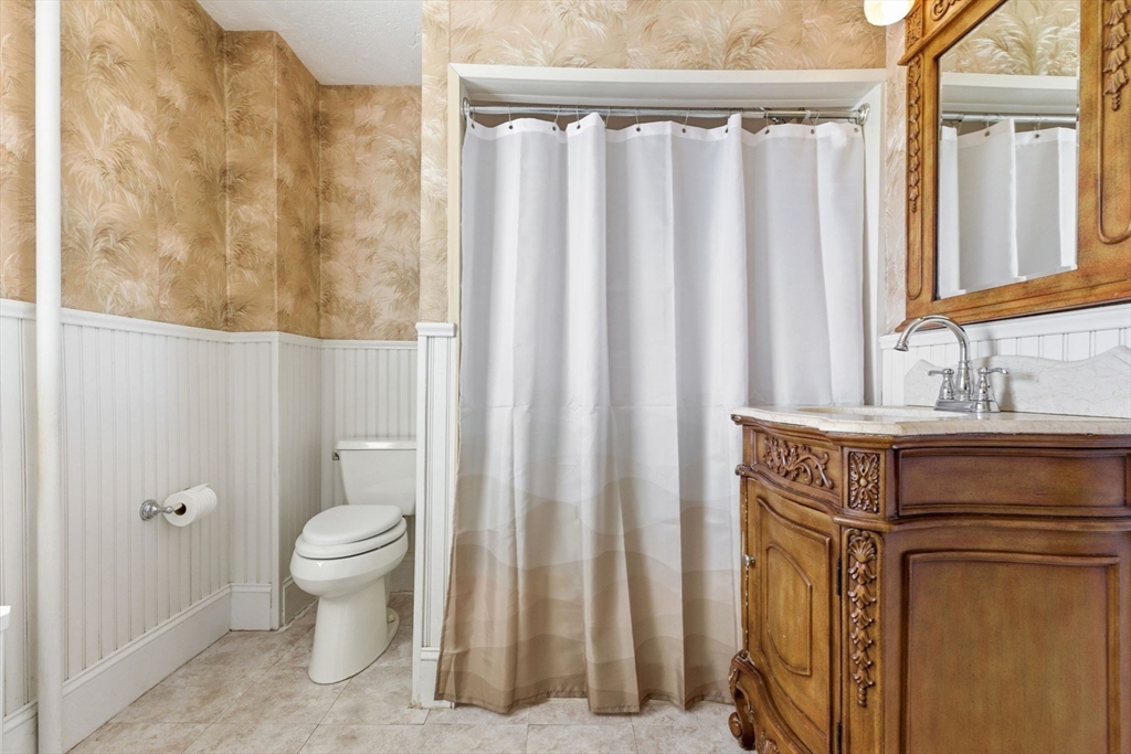 6 Highland St, Wakefield, MA Photo #13
