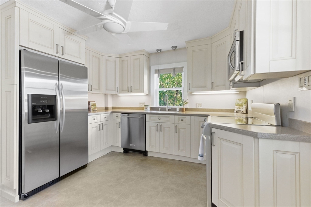 6 Highland St, Wakefield, MA Photo #8