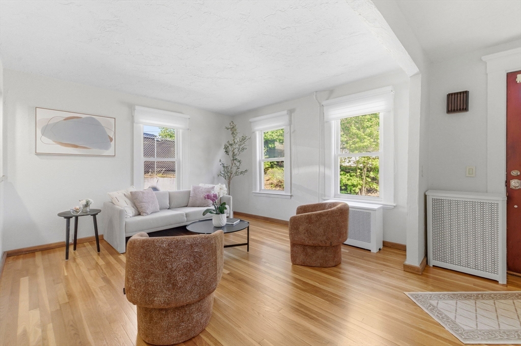 6 Highland St, Wakefield, MA Photo #6