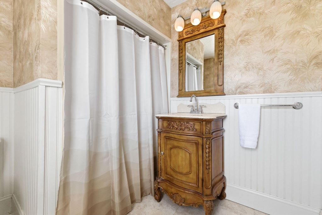 6 Highland St, Wakefield, MA Photo #15
