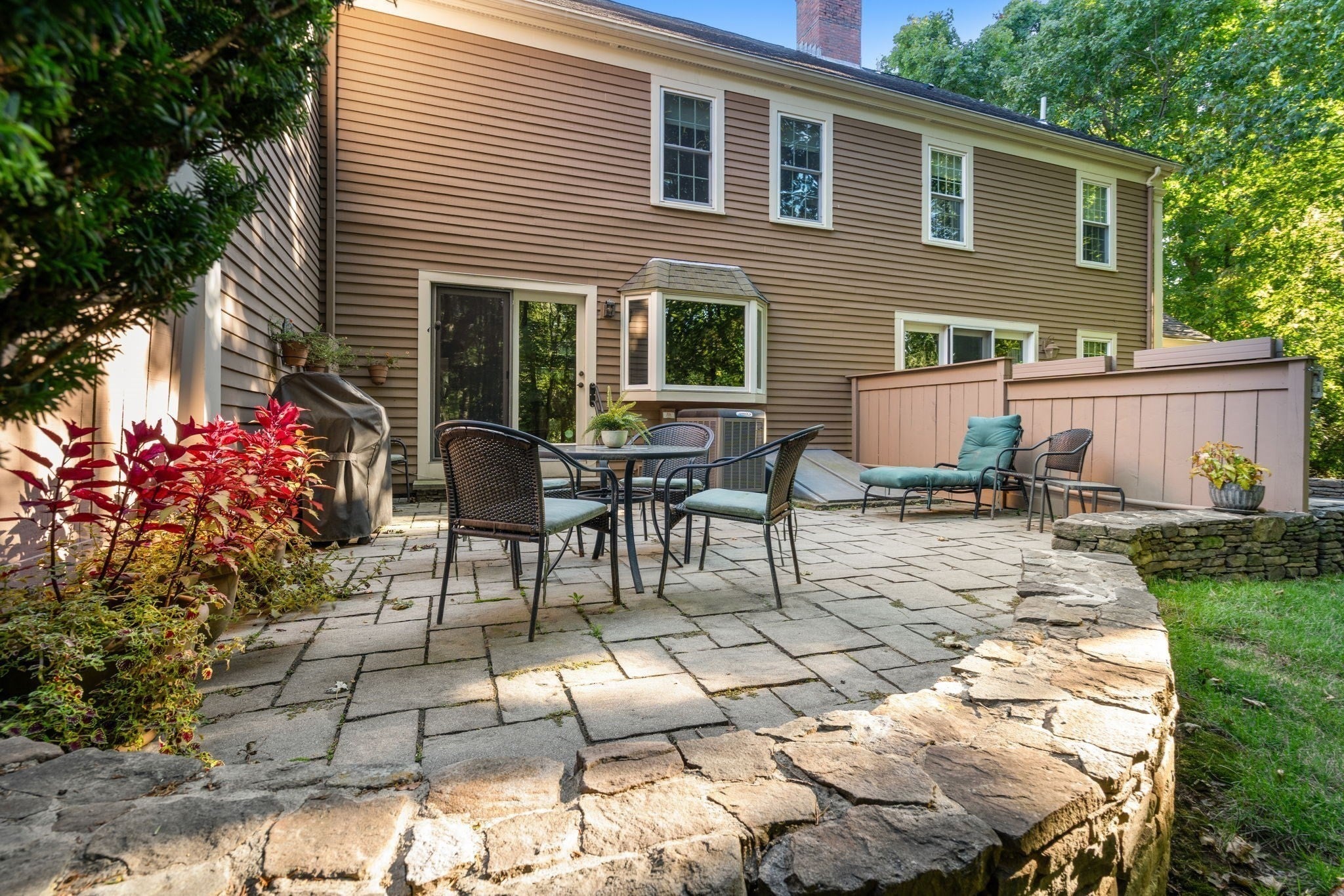 86 Common Street #86, Belmont, MA, 86 Common Street #86, Belmont, MA Photo #23