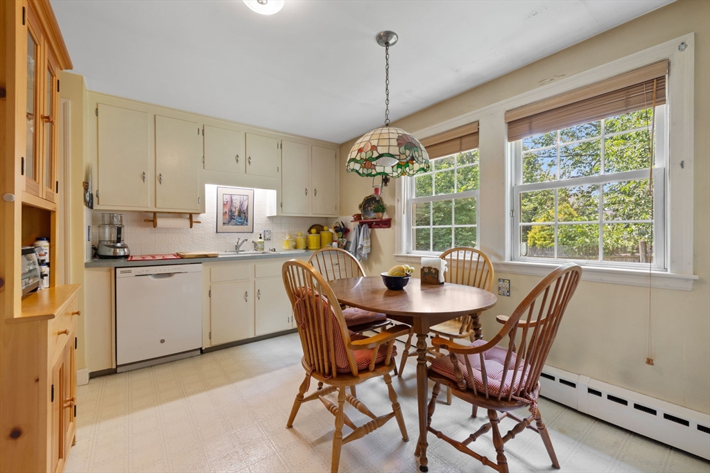 38 Cutter Hill Rd