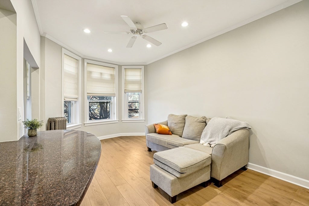 1870 Commonwealth Ave 1