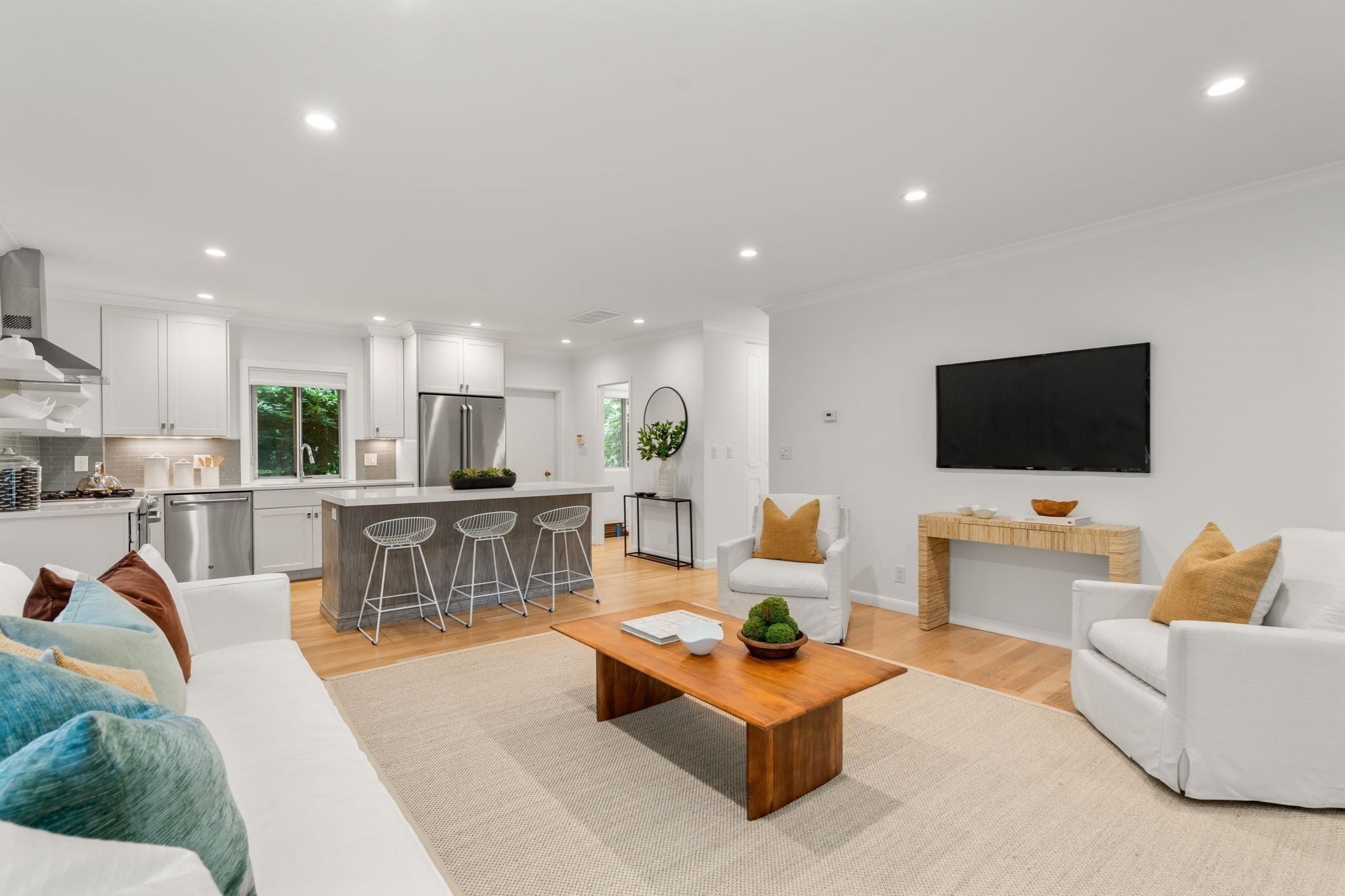 18 Chestnut Pl #18, Brookline, MA Photo #7