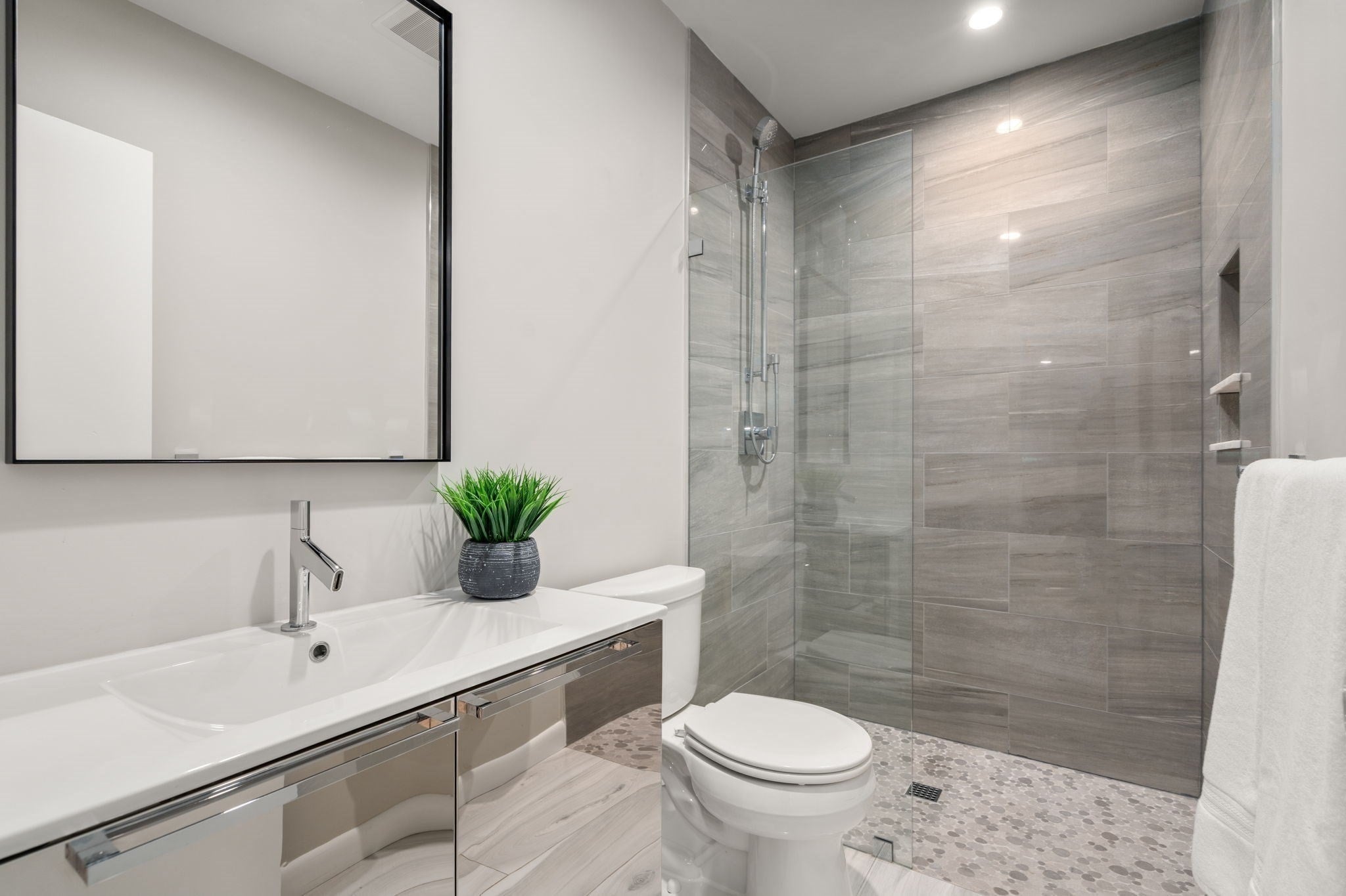 18 Chestnut Pl #18, Brookline, MA Photo #14