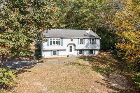 28 Old County Rd Ashburnham MA 01430