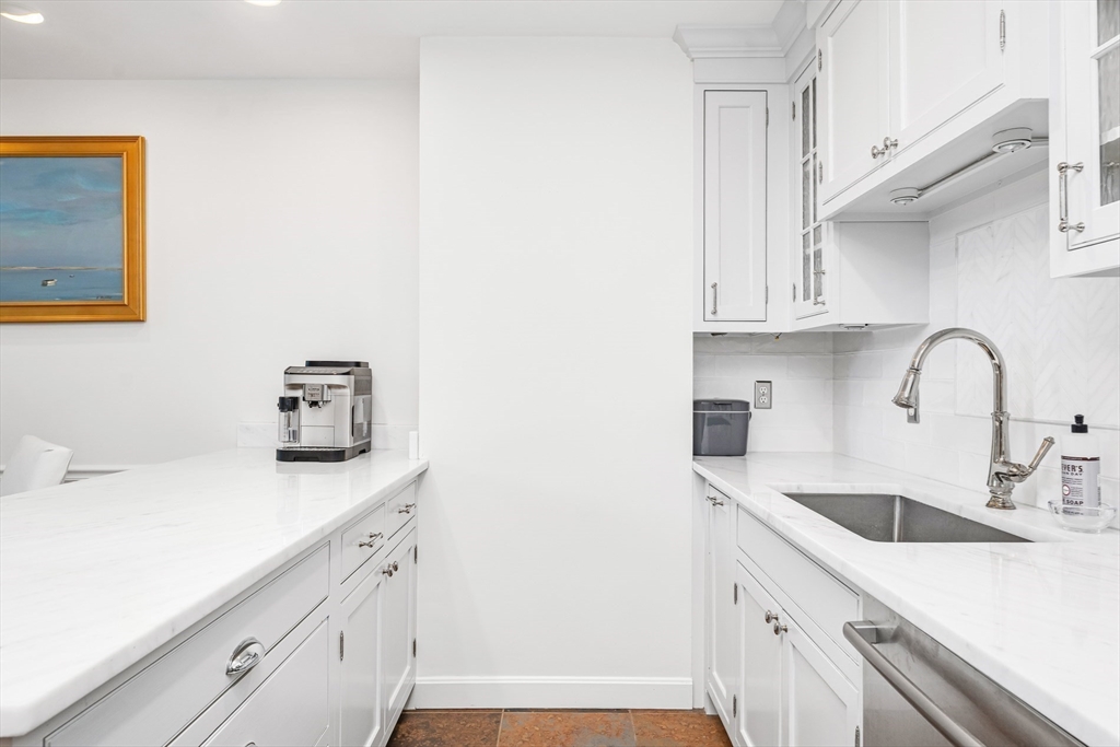 609 Tremont St 2