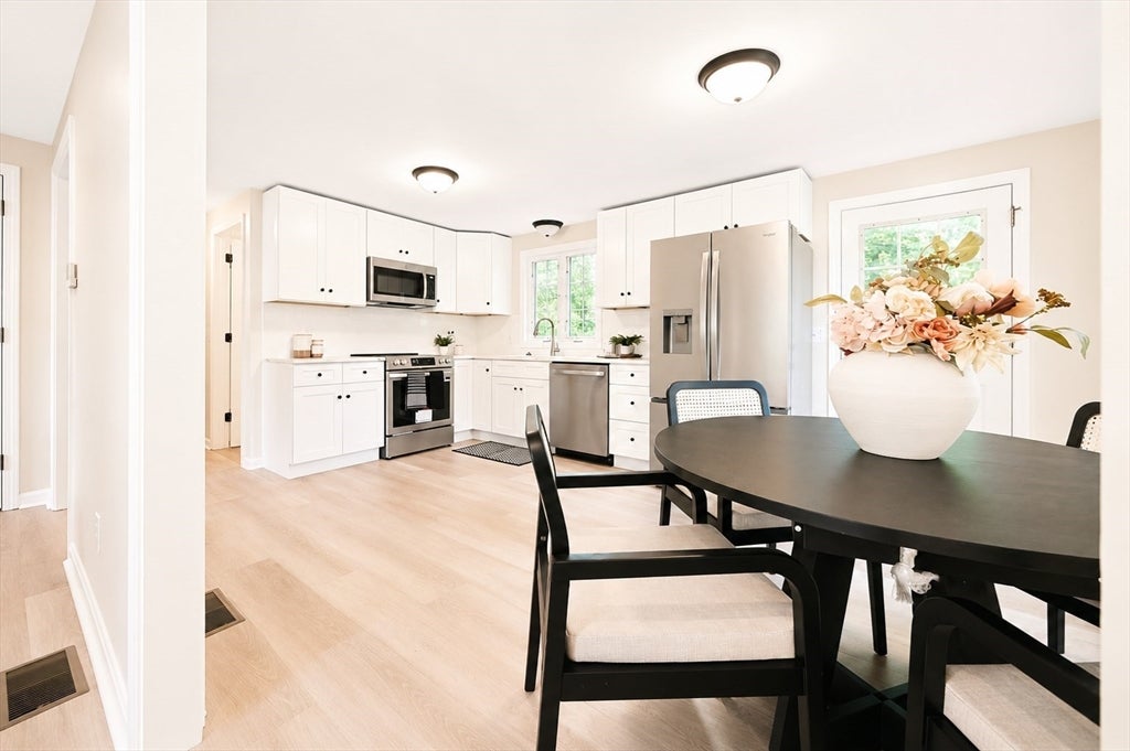 34-36 Hammond St #36, Bridgewater, MA, 34-36 Hammond St #36, Bridgewater, MA Photo #7