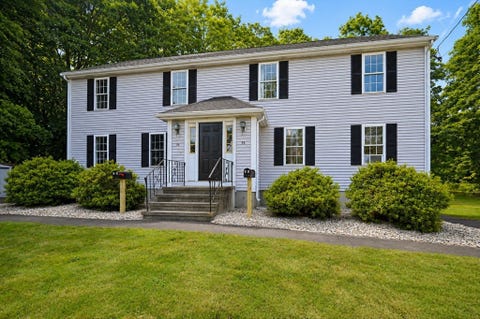 Photo of 34-36 Hammond St #36, Bridgewater, MA 02324 (MLS # 73563682)