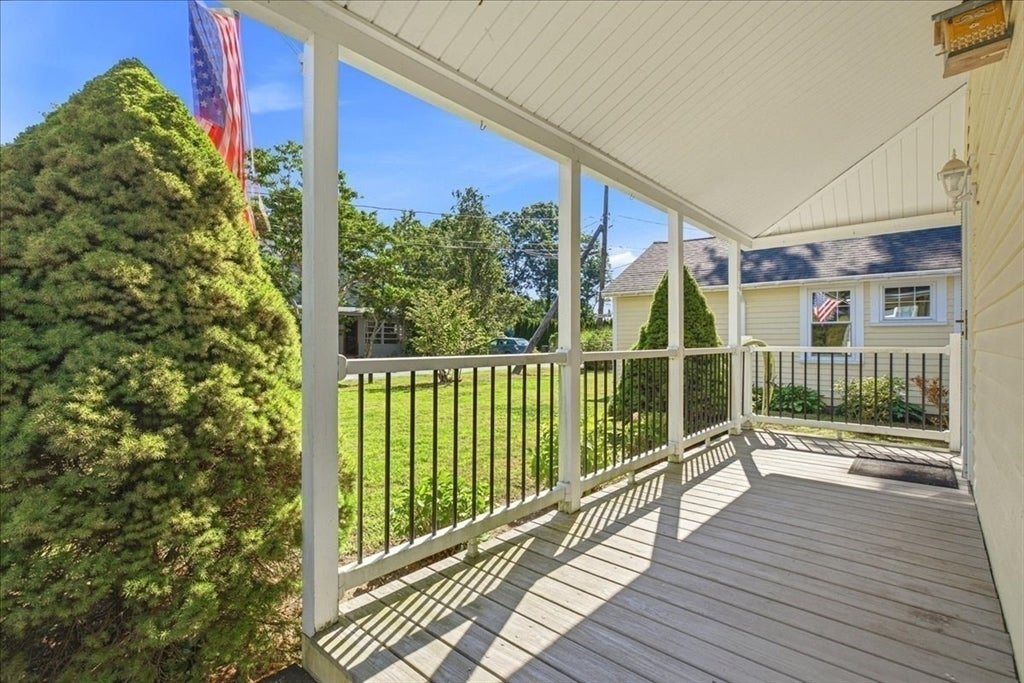 2 Bartlett Ave, Duxbury, MA, 2 Bartlett Ave, Duxbury, MA Photo #3