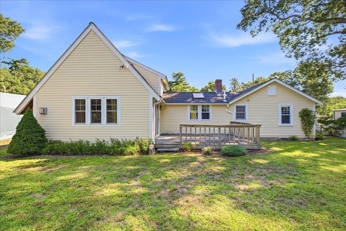 2 Bartlett Ave, Duxbury, MA Photo #27