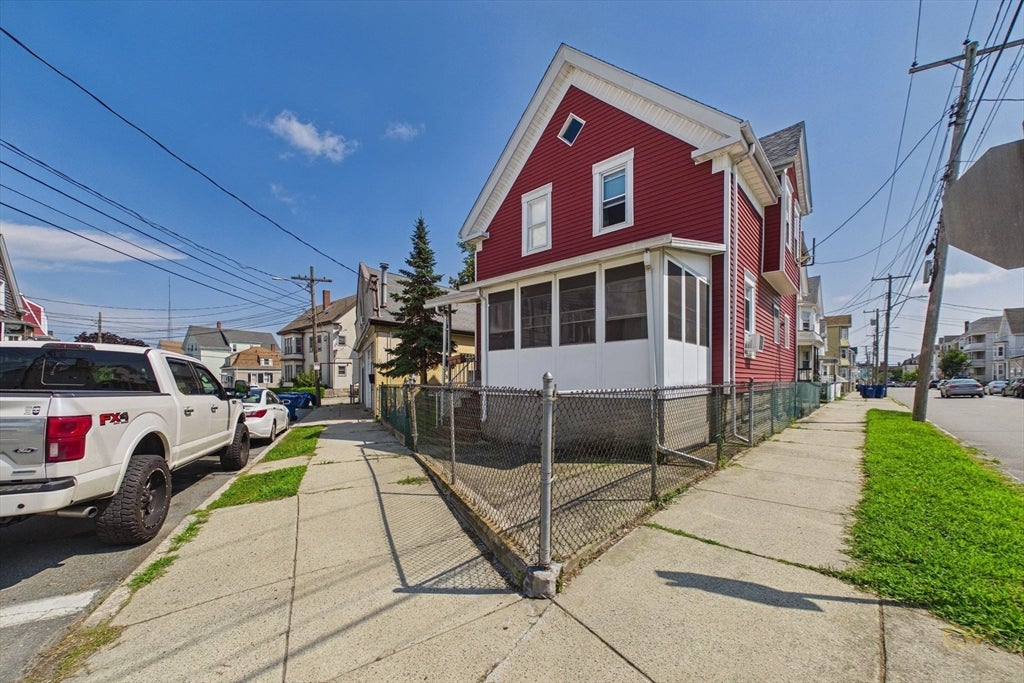 130 Rockland St