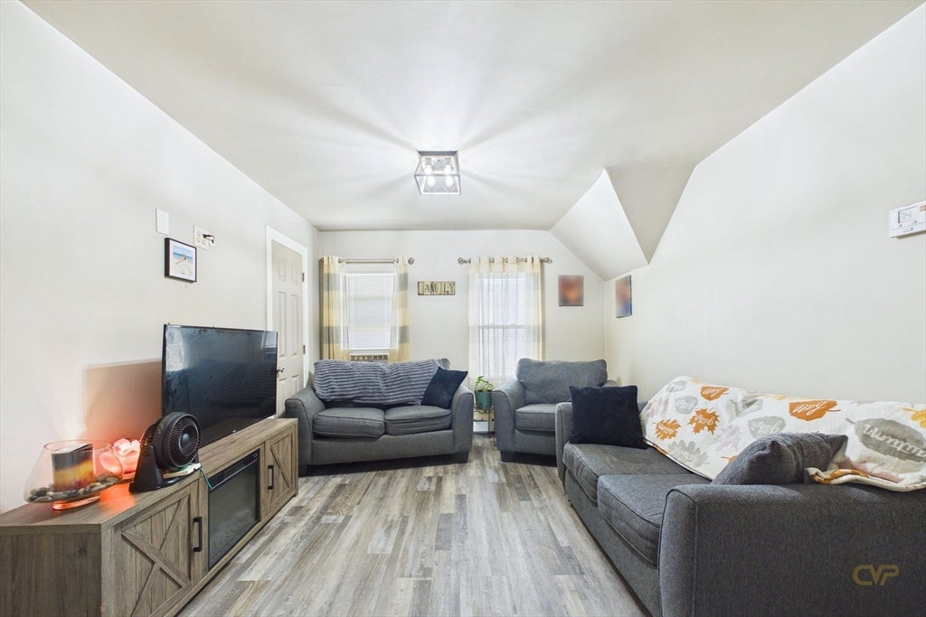 130 Rockland St, New Bedford, MA Photo #21